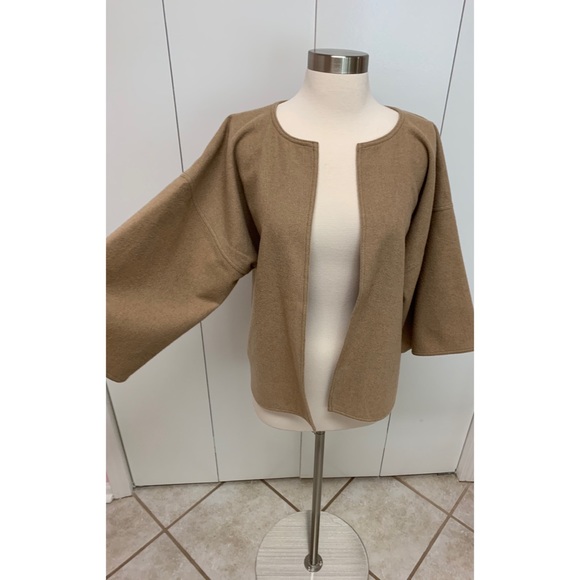 Zoran Cashmere Cape Coat - Picture 4 of 5